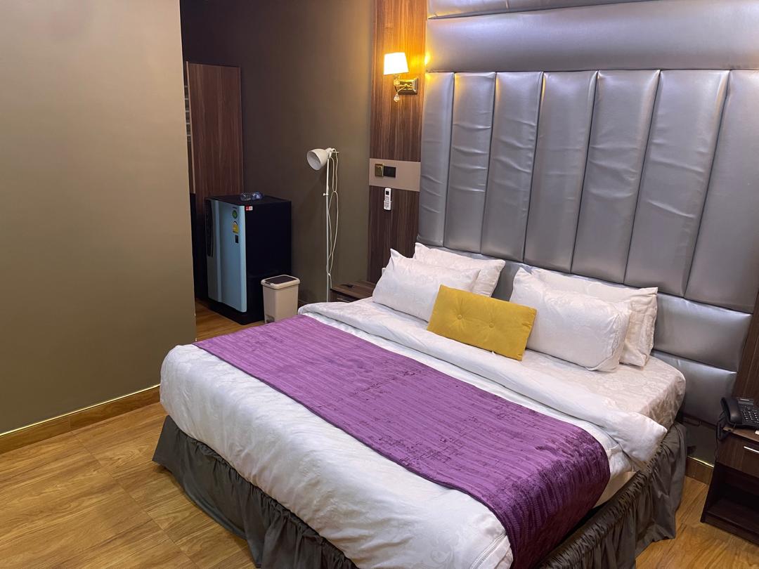 Grand Diamond Hotels & Suites