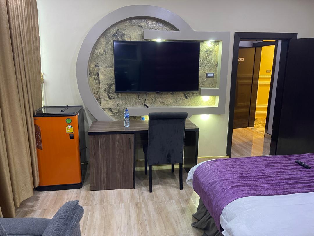 Grand Diamond Hotels & Suites